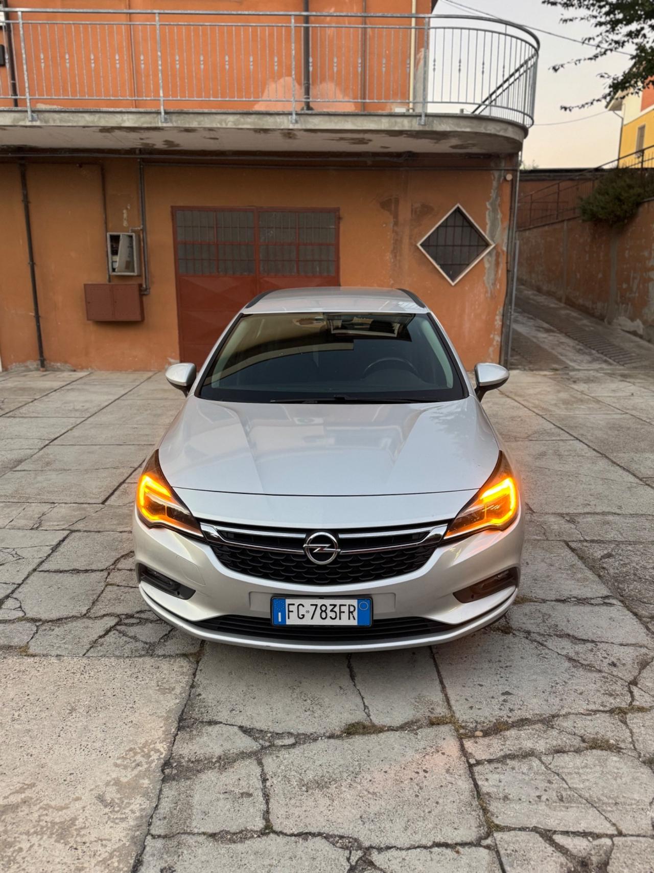 Opel Astra 1.6 CDTi Sports Tourer Business
