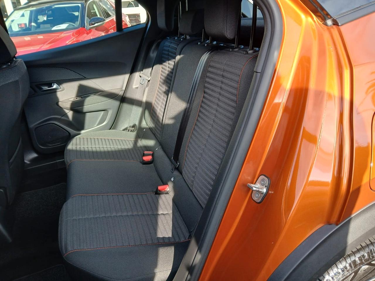 Peugeot 2008 PureTech 100 S&S Allure Pack