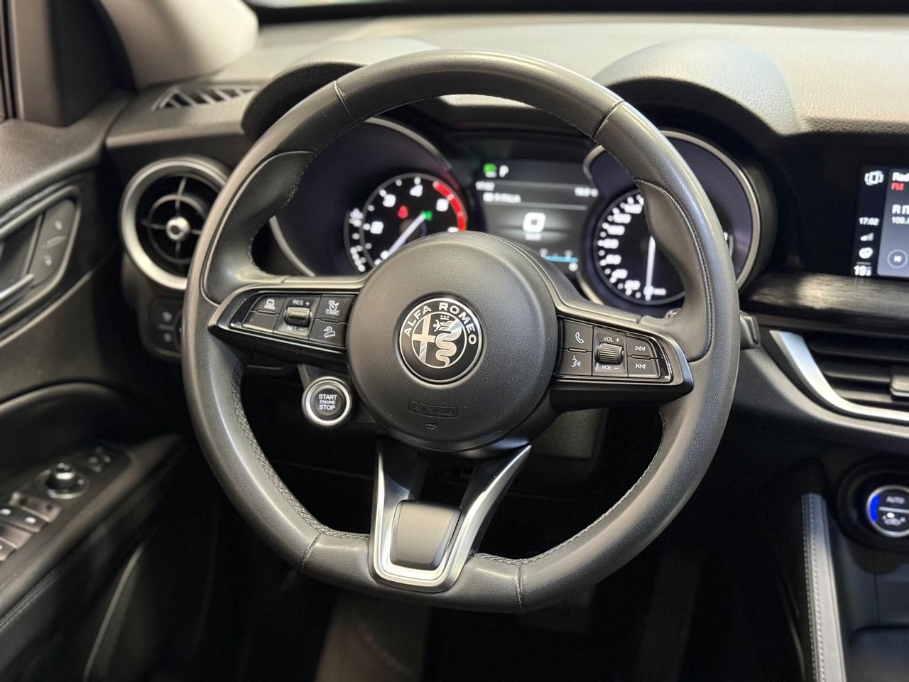Alfa Romeo Stelvio 2.2 Turbodiesel 190 CV AT8 Q4 Business