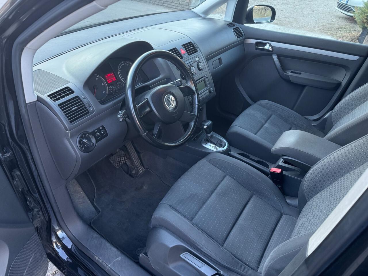 Volkswagen Touran 1.9 TDI 105CV DSG X COMMERCIANTI