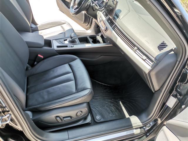 AUDI A4 Avant 40 TDI S tronic TOTAL BLACK