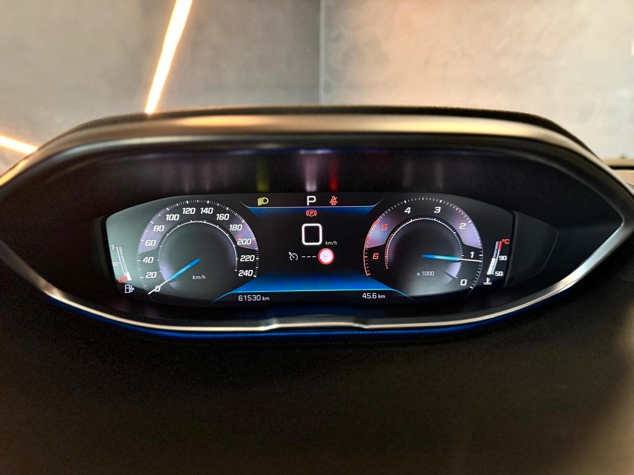 Peugeot 5008 BlueHDi 130 S&S EAT8 Active Pack