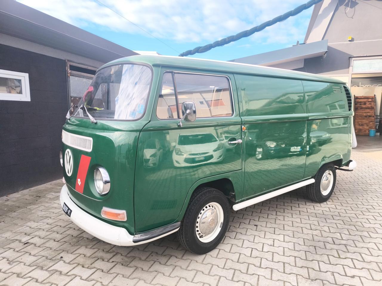 Volkswagen T2 1,6 BENZINA- I°SERIE – 1971 -FRECCE BASSE