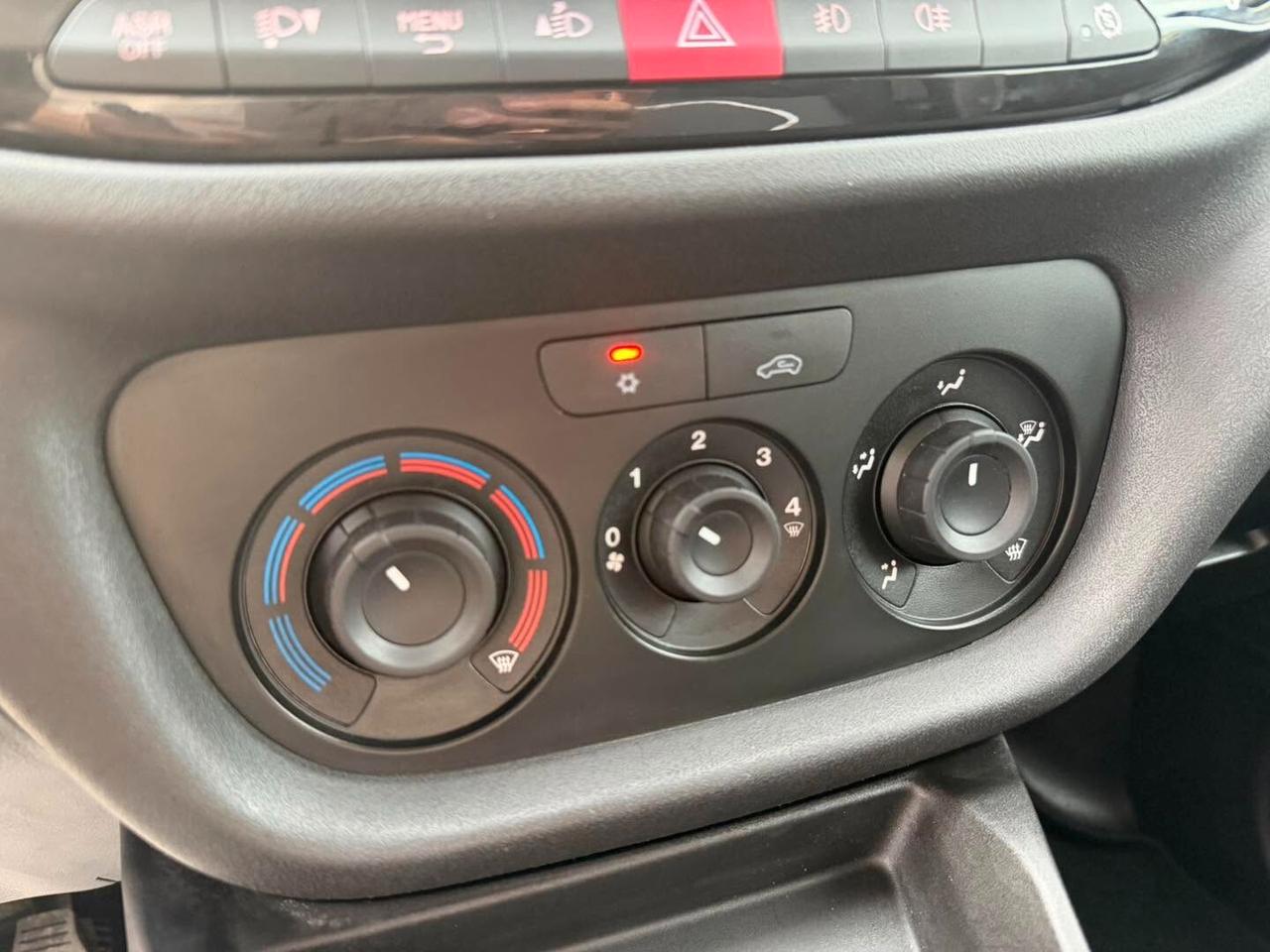 Fiat Doblò 1.6 MJT 120CV -3 POSTI-