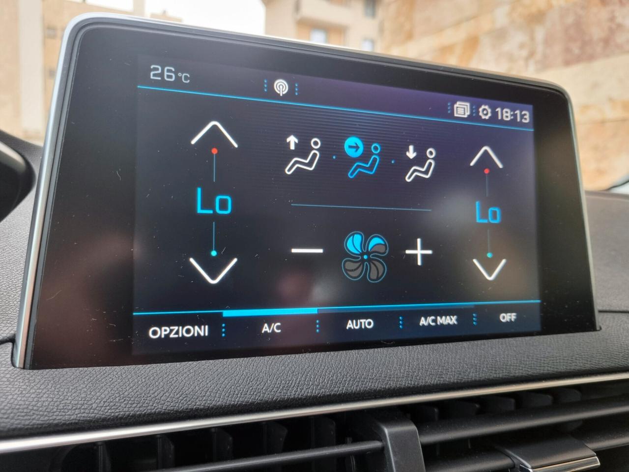 Peugeot 3008 BlueHDi 130 S&S Business