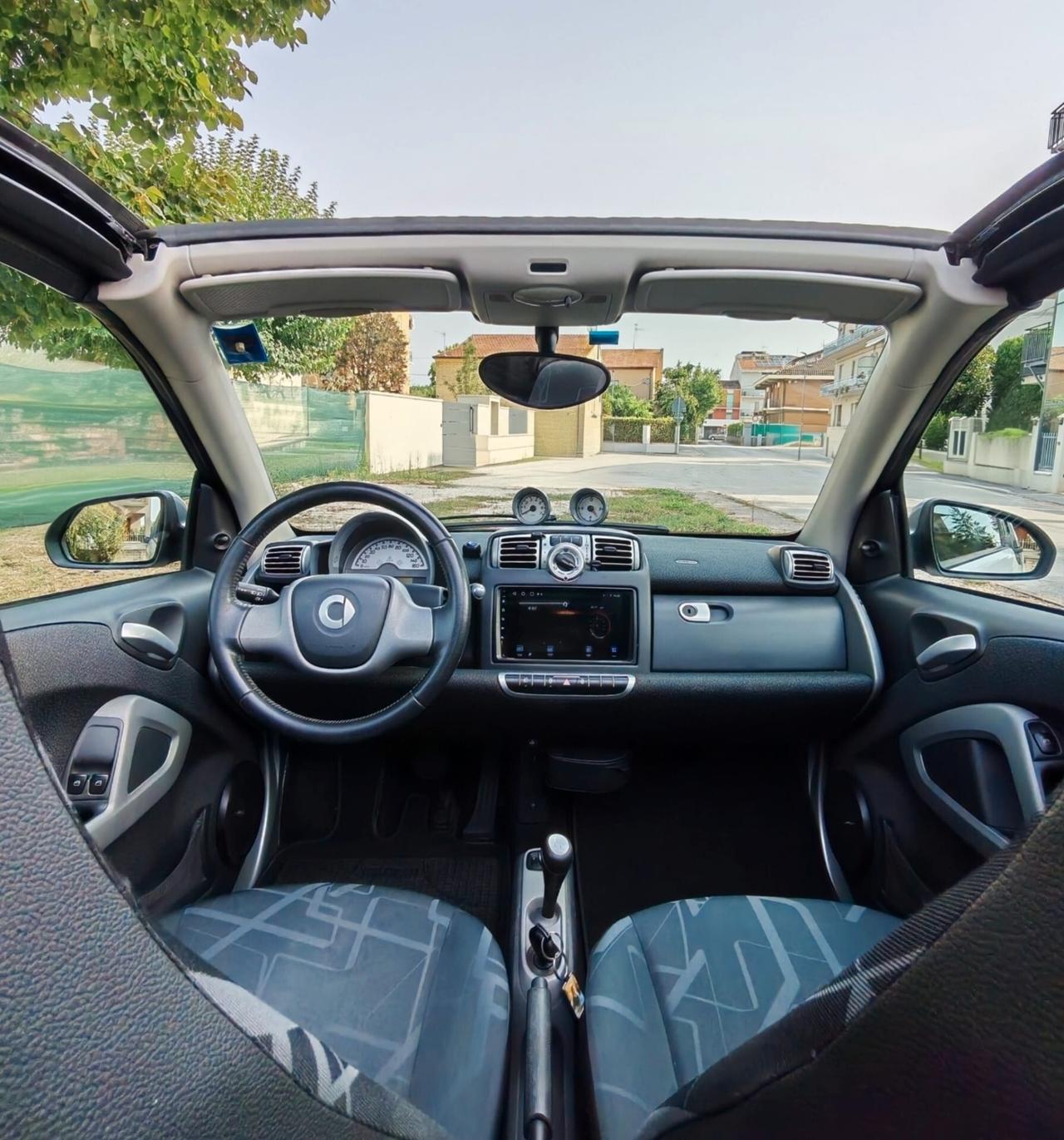 Smart ForTwo 1000 52 kW MHD cabrio passion