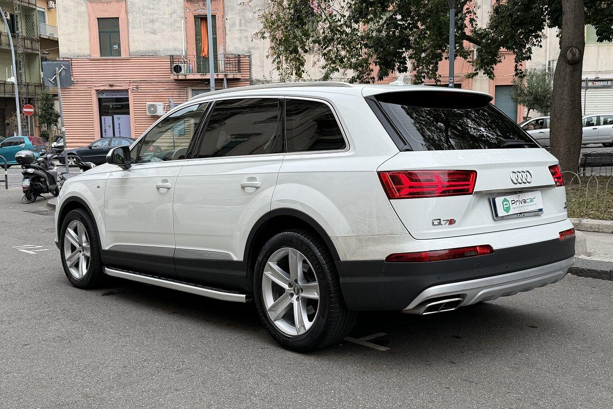 AUDI Q7 3.0 TDI 272 CV quattro tiptronic
