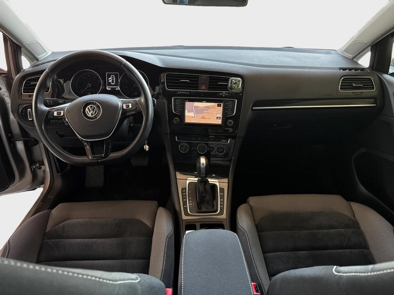 Volkswagen Golf SOLO 13.900 KM, 1.4 TSI 125 CV DSG 5p.