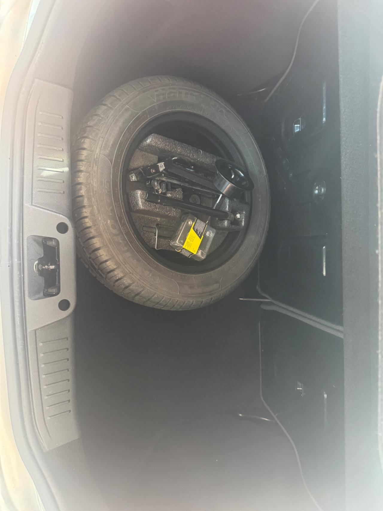 Ford Fiesta 1.2 60CV 5p. Tit. GPL