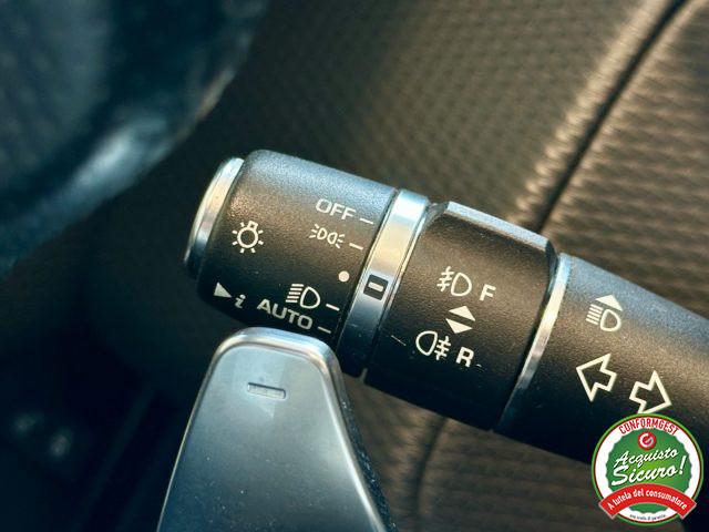LAND ROVER Range Rover Velar 2.0D I4 180CV R-Dynamic S *TAGLIANDI LAND ROVER*
