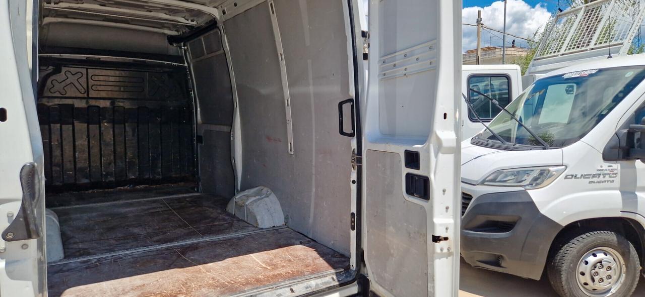 IVECO DAILY 35S15 PASSO 3300 H2 -2.3 MJT 150 CV