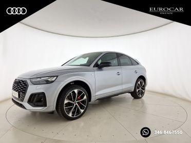 Audi Q5 sportback 40 2.0 tdi mhev 12v identity black quattro s-tronic