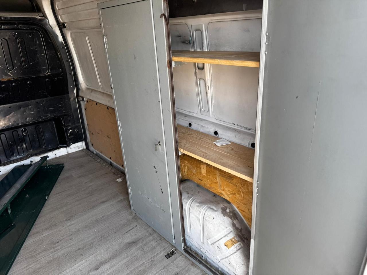 Ford Transit/Tourneo/Bus Transit 280 2.0 TD/85 cat PM-TA Furg.