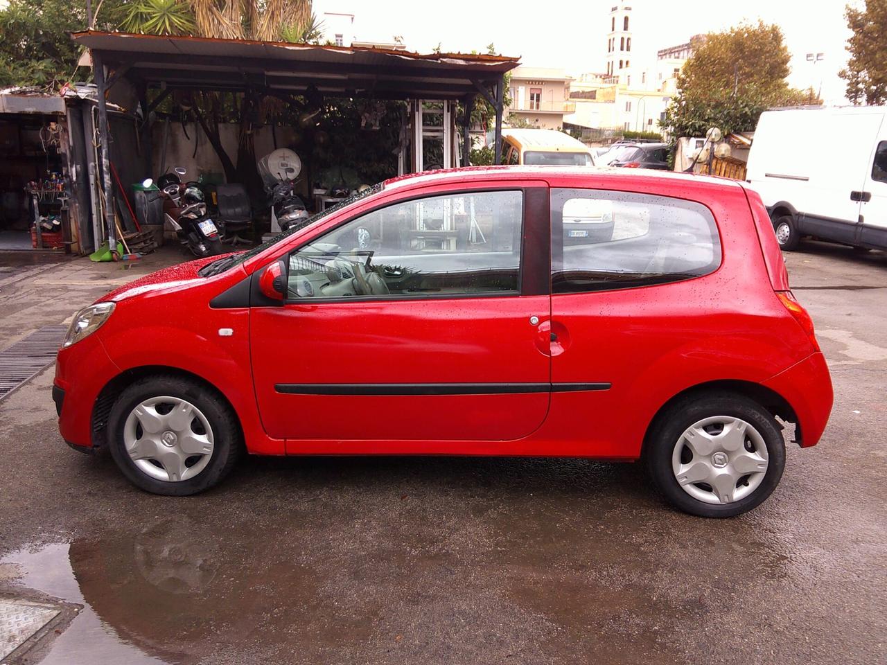 Renault Twingo 1.2 8V Dynamique 08