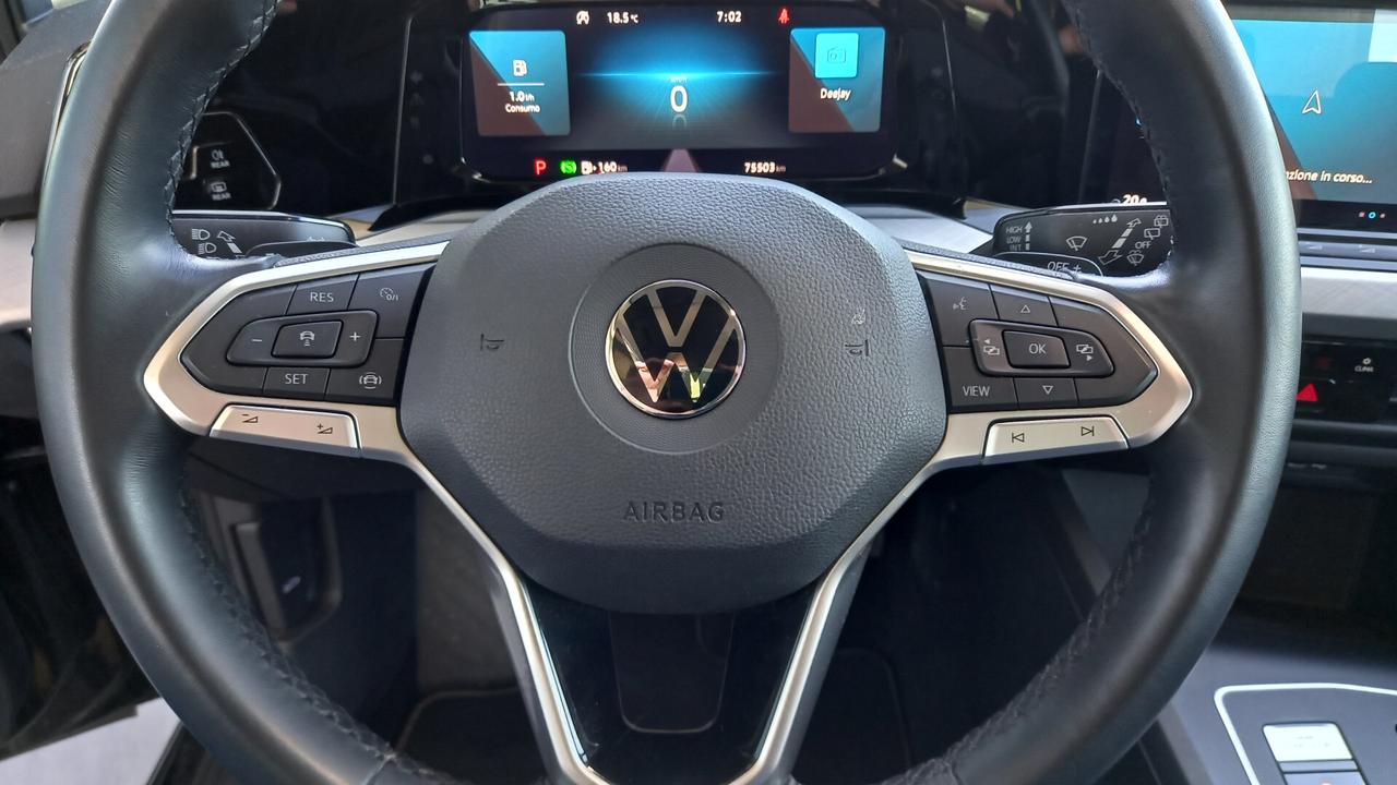 Volkswagen Golf 2.0 TDI DSG Life 115 cv