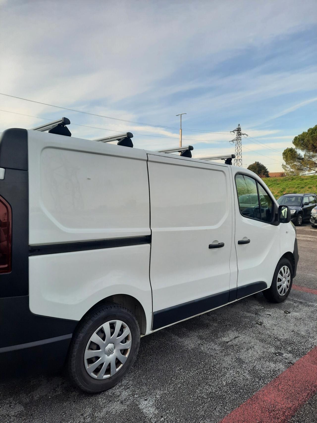 Opel Vivaro 27 1.6 CDTI 120CV PC-TN PR.IVATOFurgone Edition