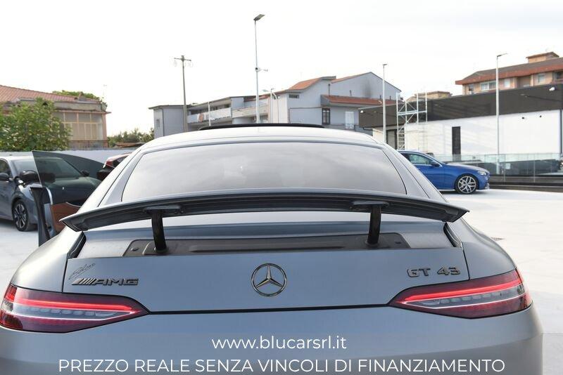 Mercedes-Benz AMG GT 43 4MATIC+ Mild hybrid