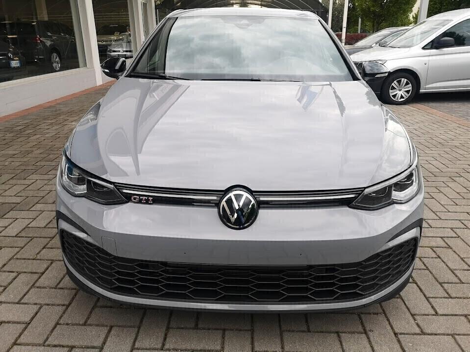Volkswagen Golf GTI 2.0 TSI DSG Fari MATRIX