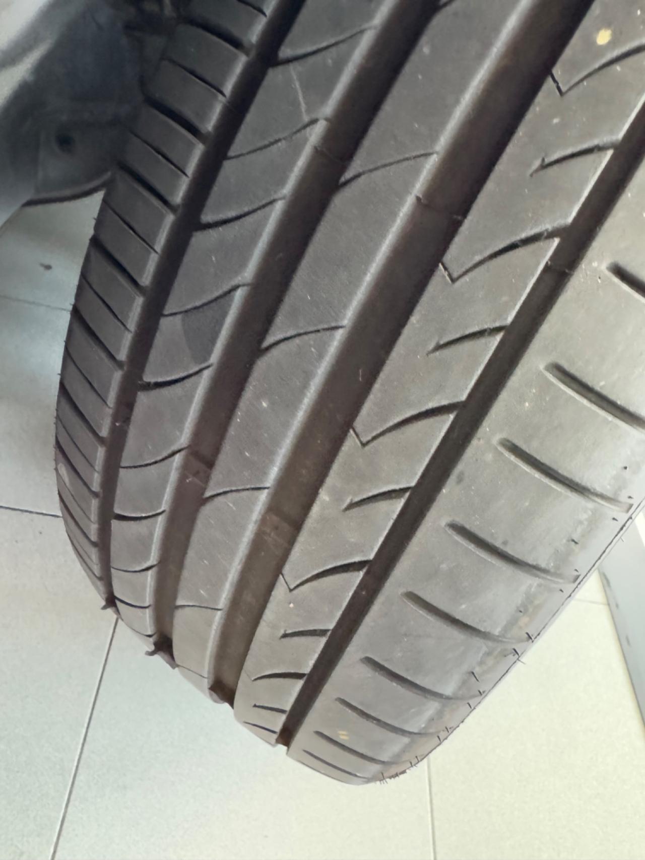 JAGUAR XK8 4.0 BENZ V8 284CV OK PERMUTE VEICOLO FINANZIABILE
