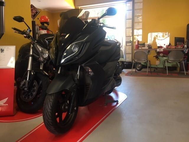 Kymco K-XCT 300i ABS