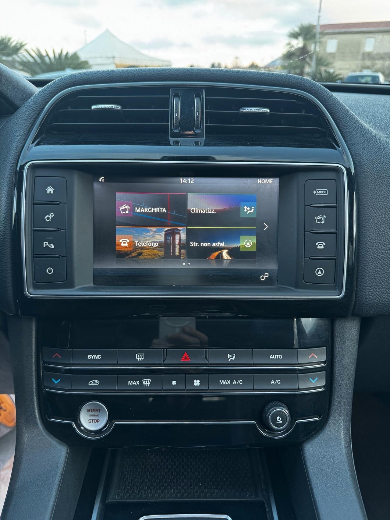 Jaguar F-Pace 2.0 D 180 CV R-Sport