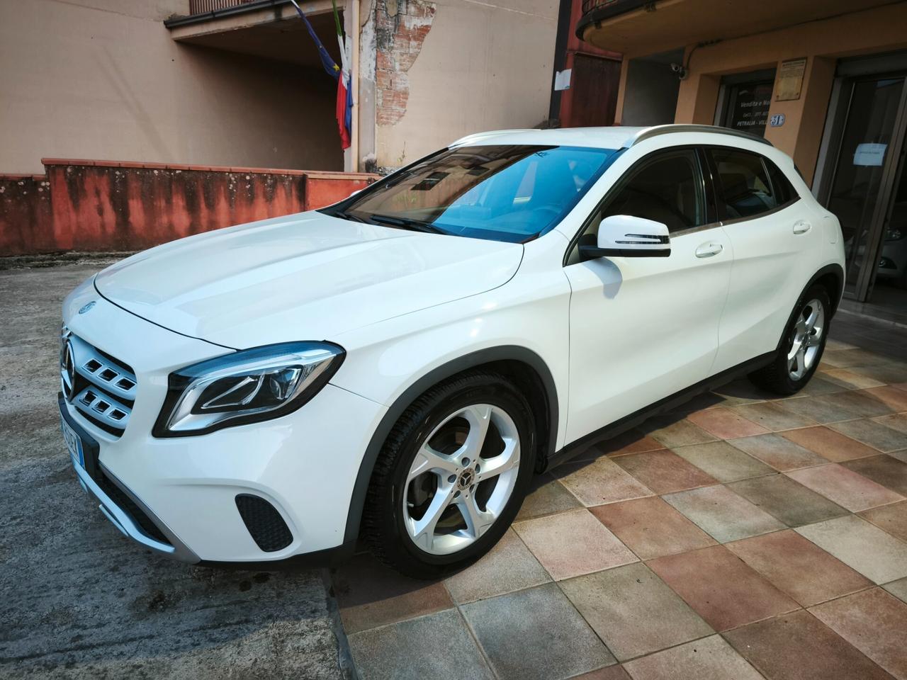 Mercedes GLA 200d Sport Petralia Villabate