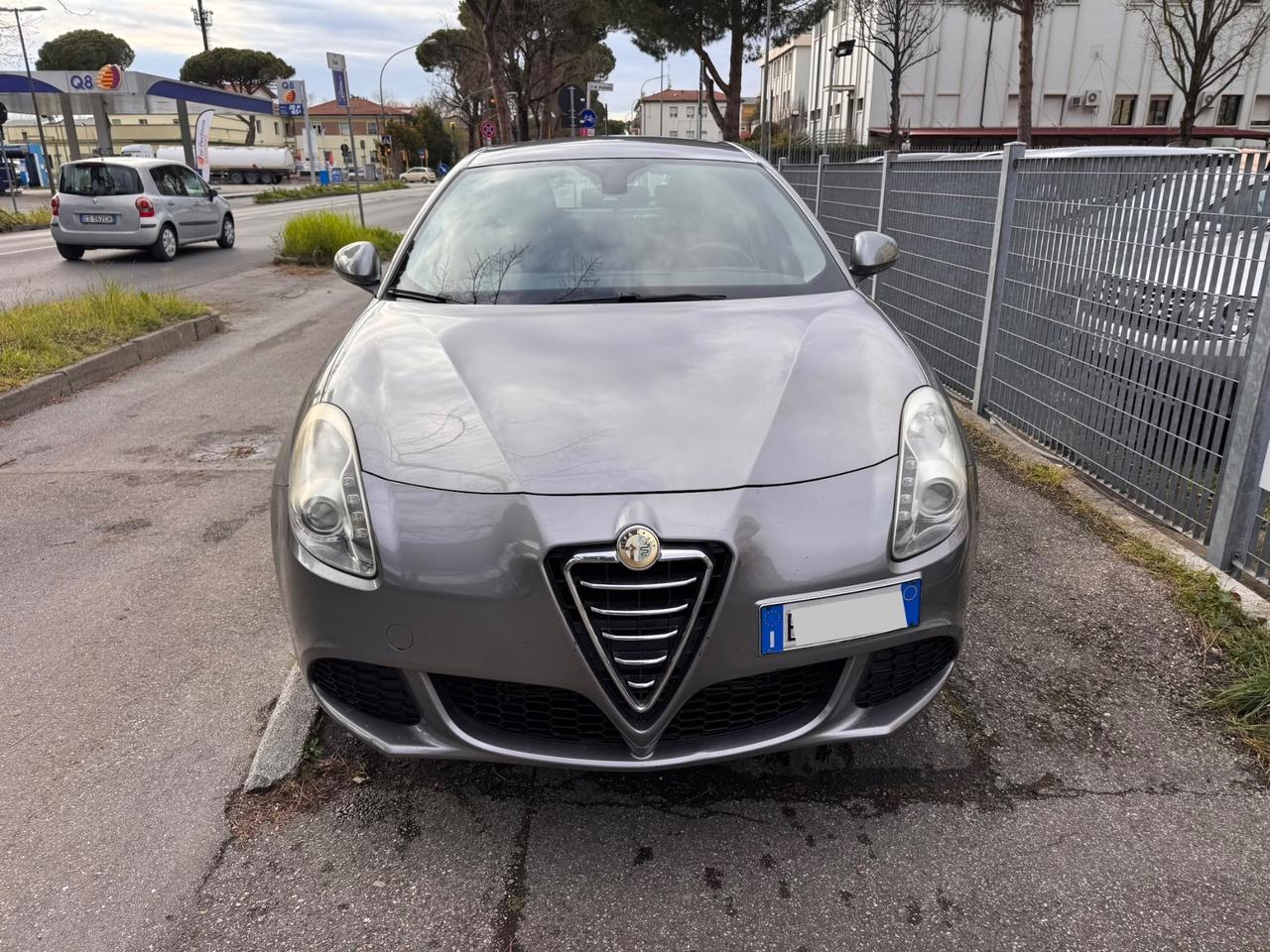 Alfa Romeo Giulietta 1.6 JTDm-2 neopaten garanzia 12m