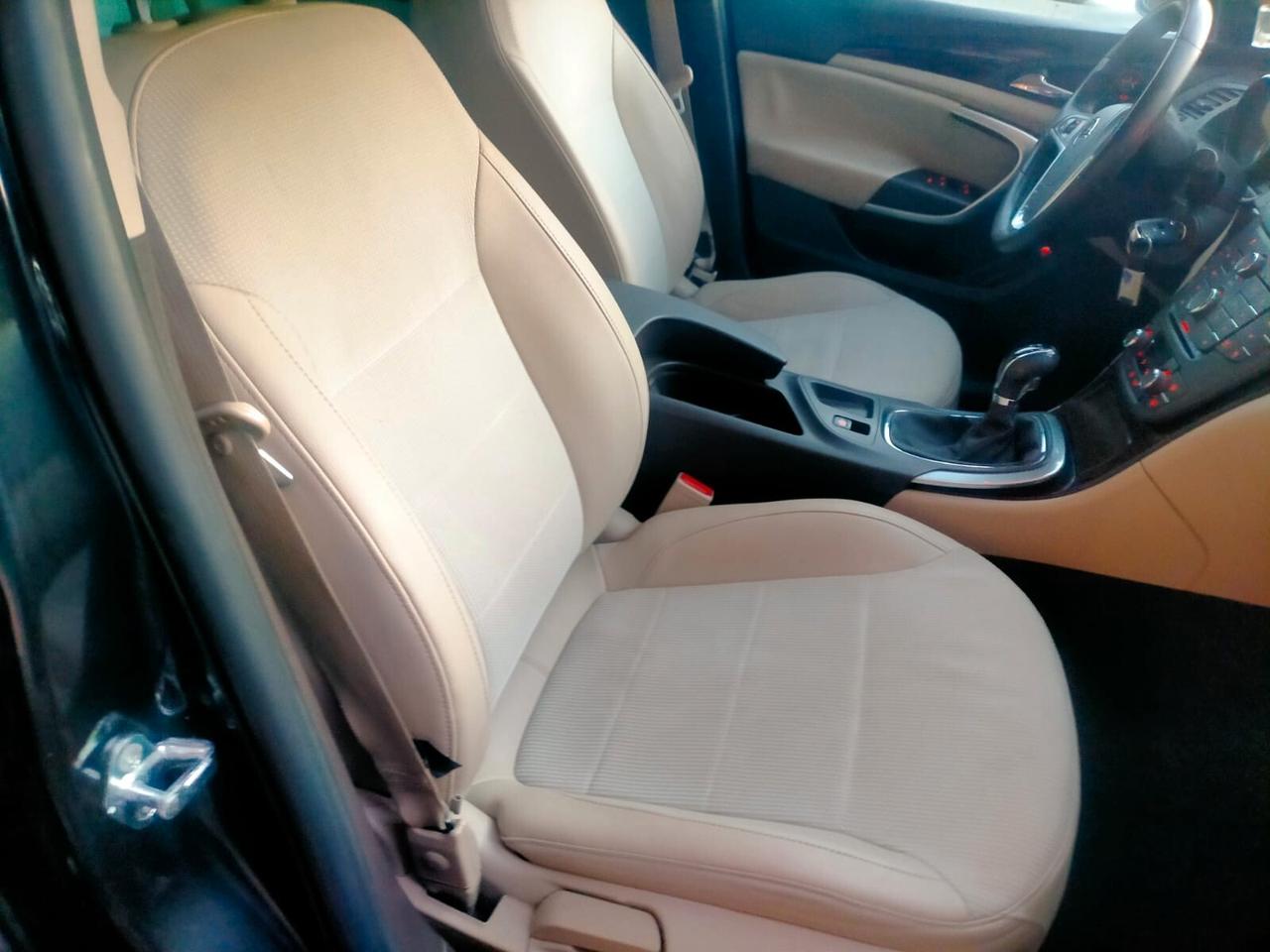 Opel Insignia 2.0 CDTI Sports Tourer Cosmo