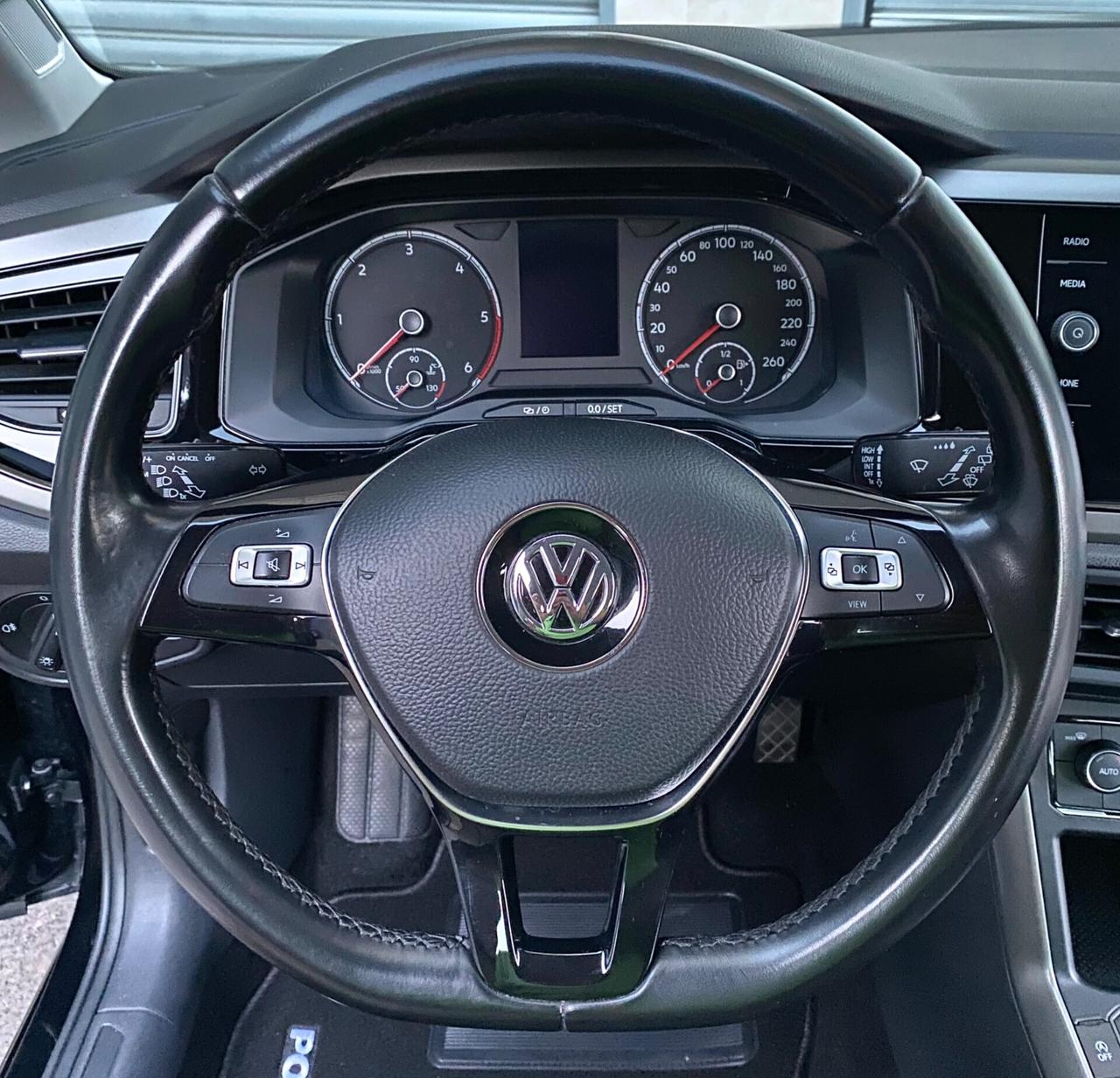 Volkswagen Polo 1.6 TDI 80cv 5p Comfortline BMT