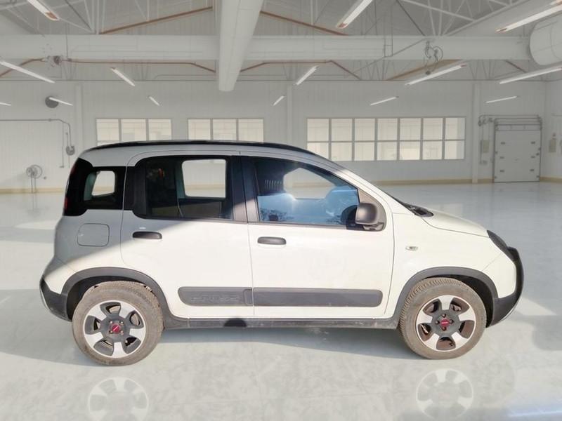 FIAT PANDA 1.0 70 CV SES HYBRID E6D-T CITY CROSS 5 PORTE BERLINA