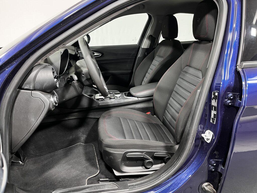Alfa Romeo Giulia 2.0 t Business 200cv auto