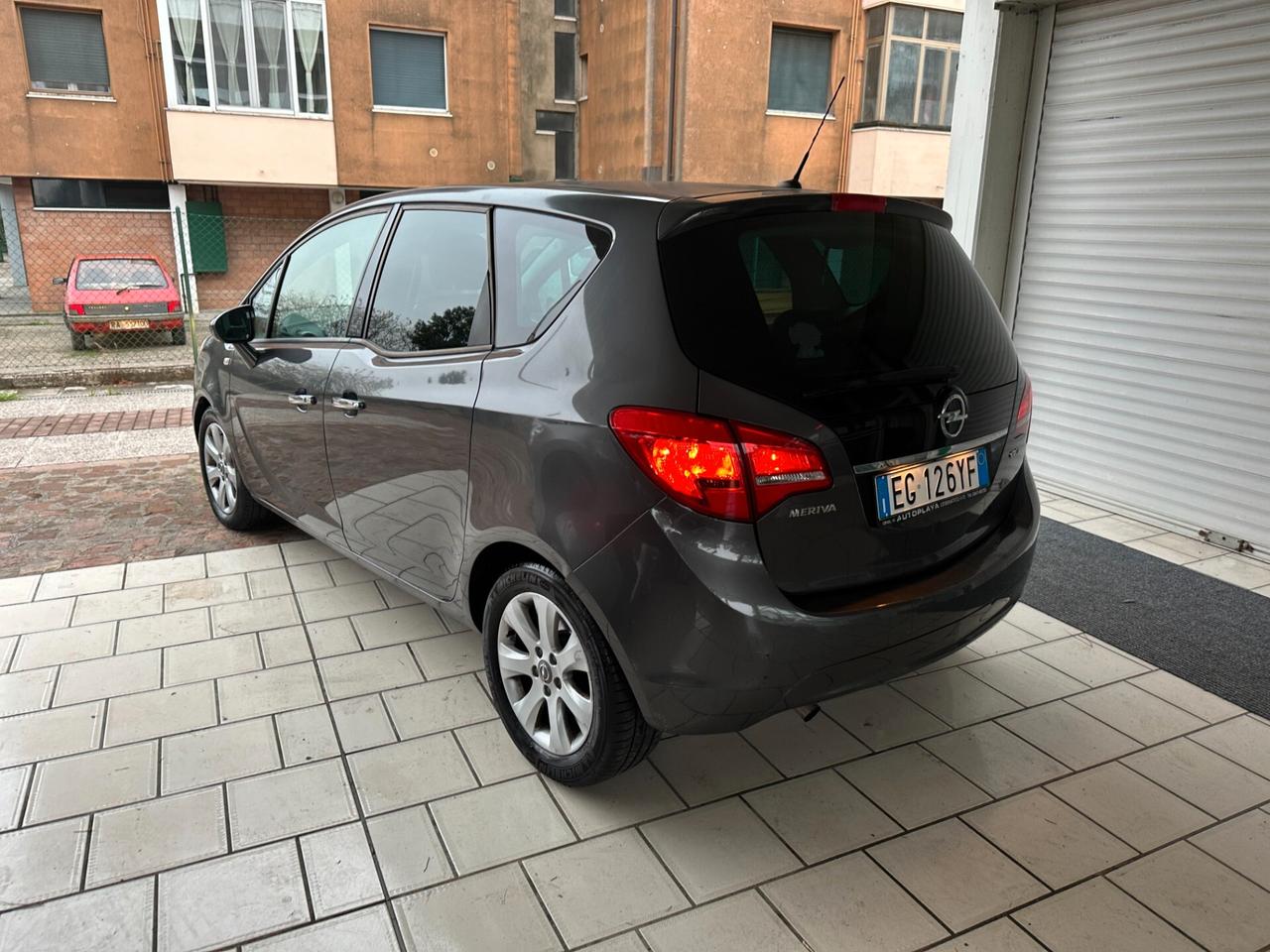 Opel Meriva 1.7 CDTI 110CV (12 RATE)