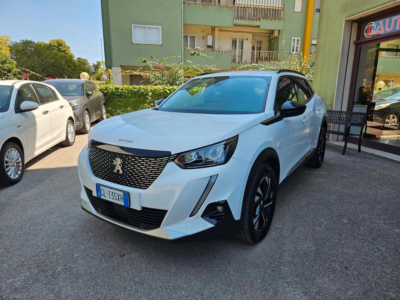 Peugeot 2008 BlueHDi 110 S&S Allure Pack