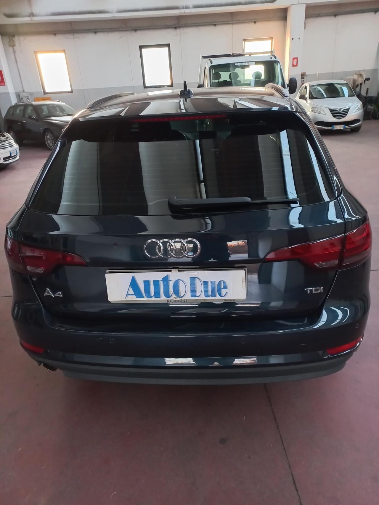 Audi A4 Avant 2.0 TDI 122 CV S tronic Business