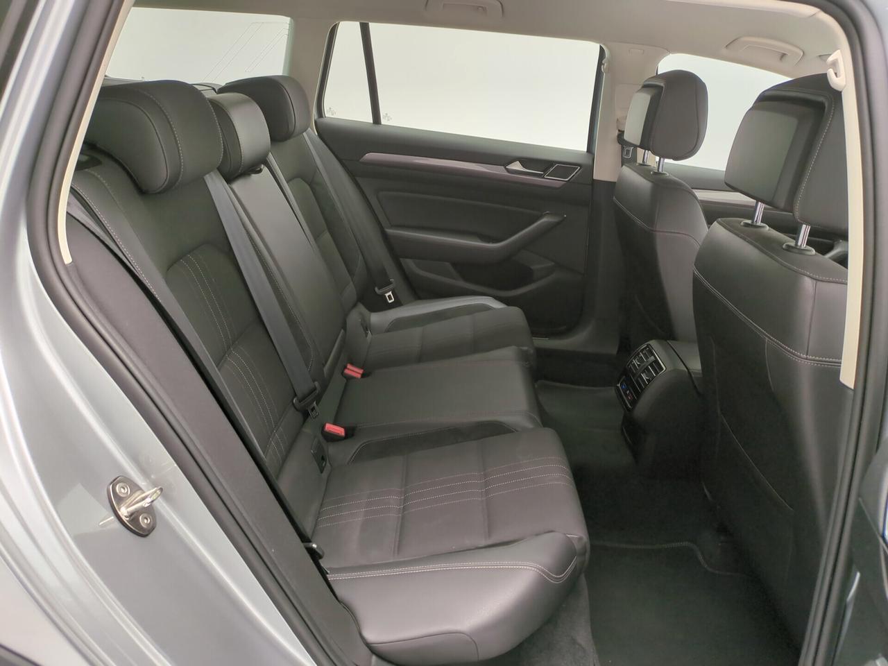 Volkswagen Passat Variant 2.0 TDI SCR 190 CV 4MOTION DSG