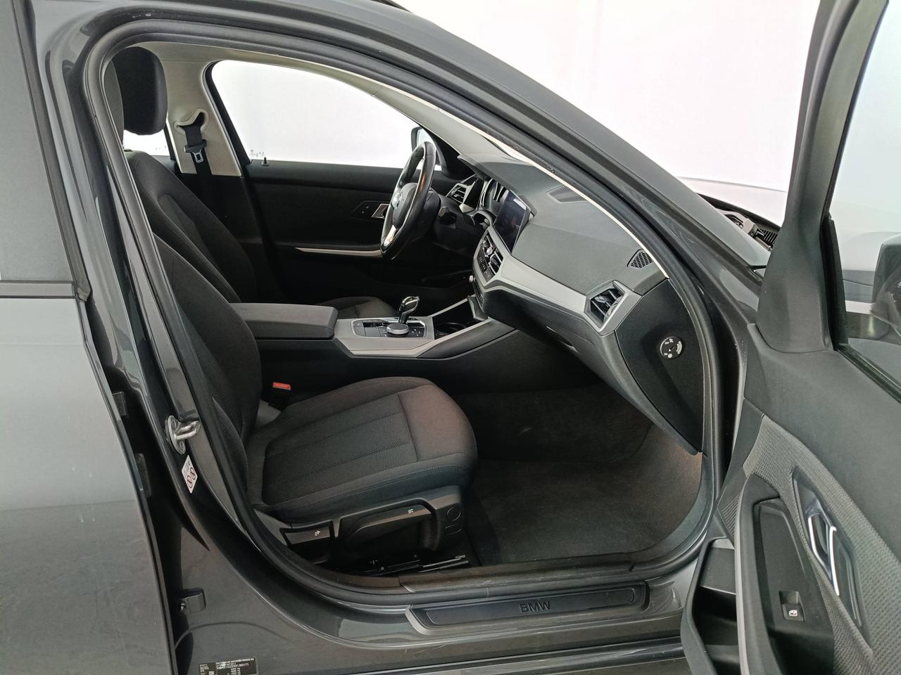 BMW Serie 3 G21 2019 Touring - 320d Touring mhev 48V xdrive auto