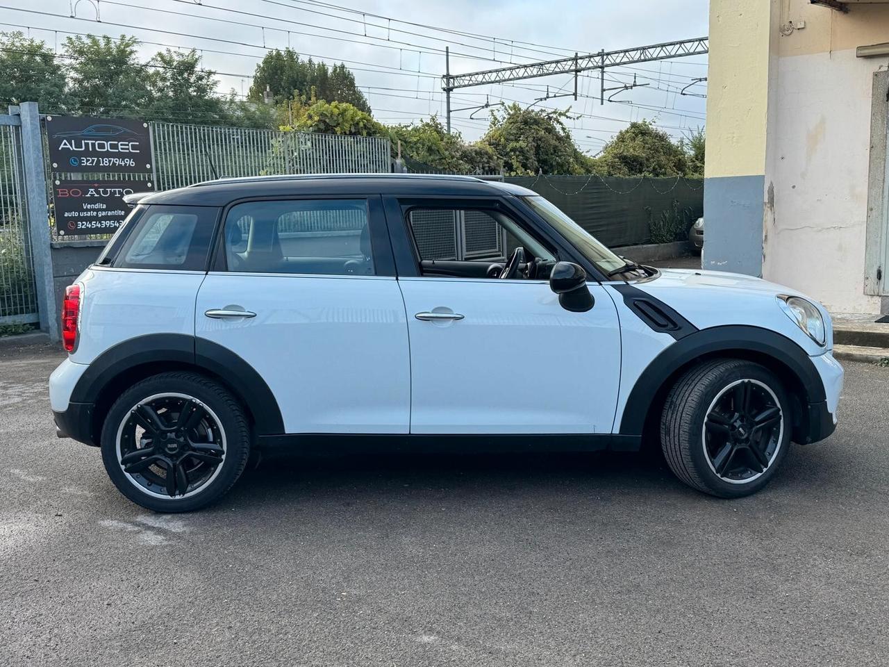 Mini Cooper D Countryman 2.0 Business Automatica