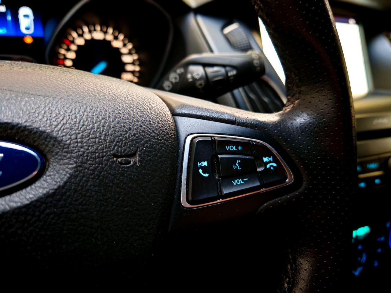 Ford Focus 1.5 TDCi ST-Line 120cv Euro 6B