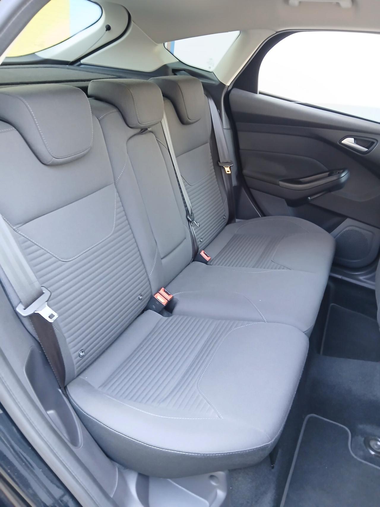 Ford Focus Titanium