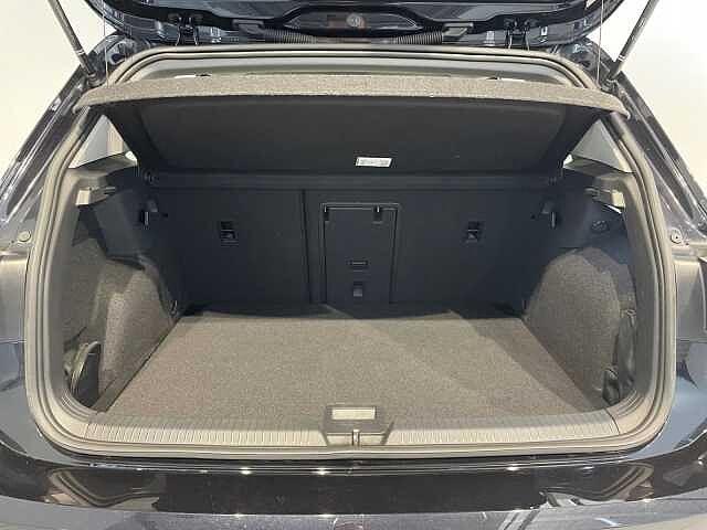Volkswagen Golf 8ª serie 1.0TSI 110CV Life - NEOPATENTATI