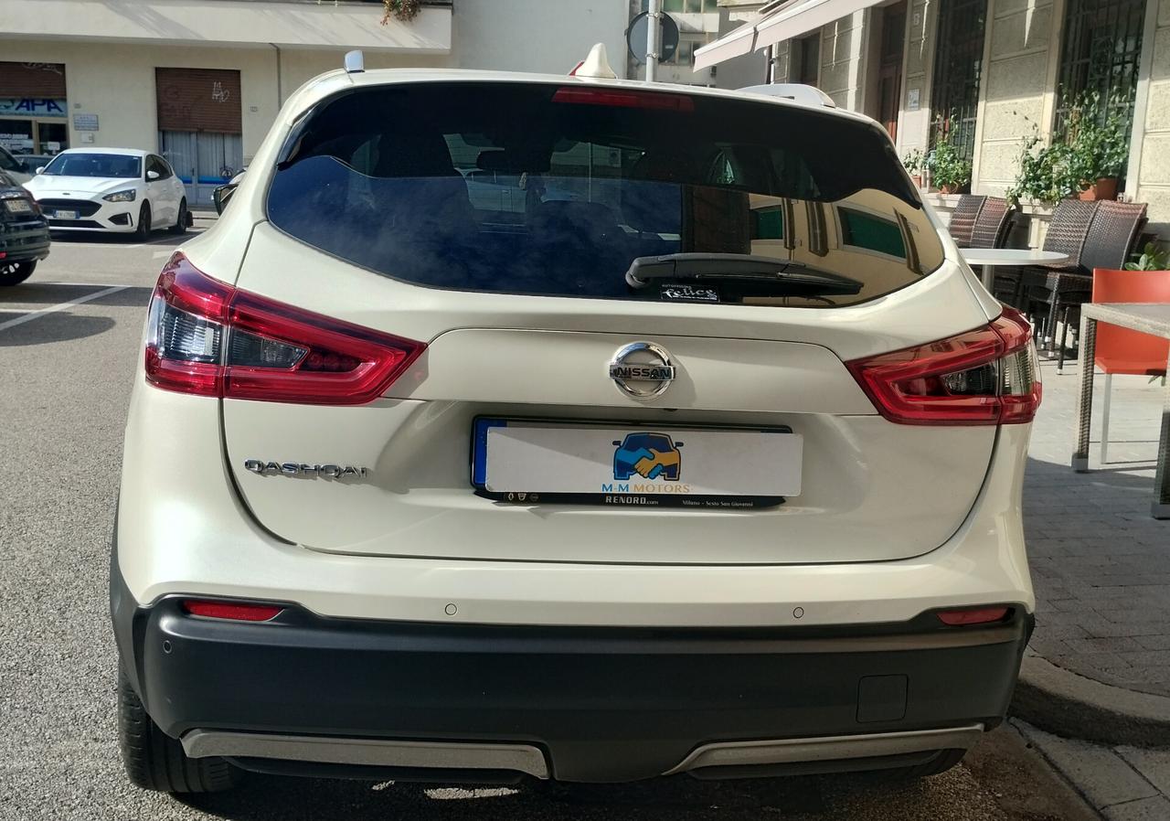 Nissan Qashqai 1.2 DIG-T N-Connecta