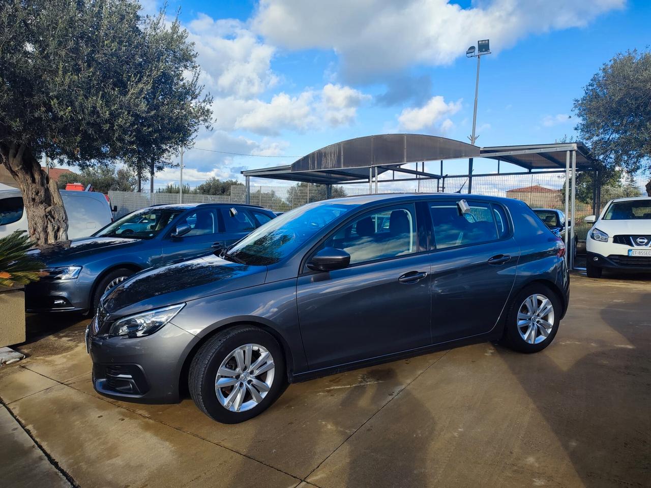 Peugeot 308 BlueHDi 130 S&S Active