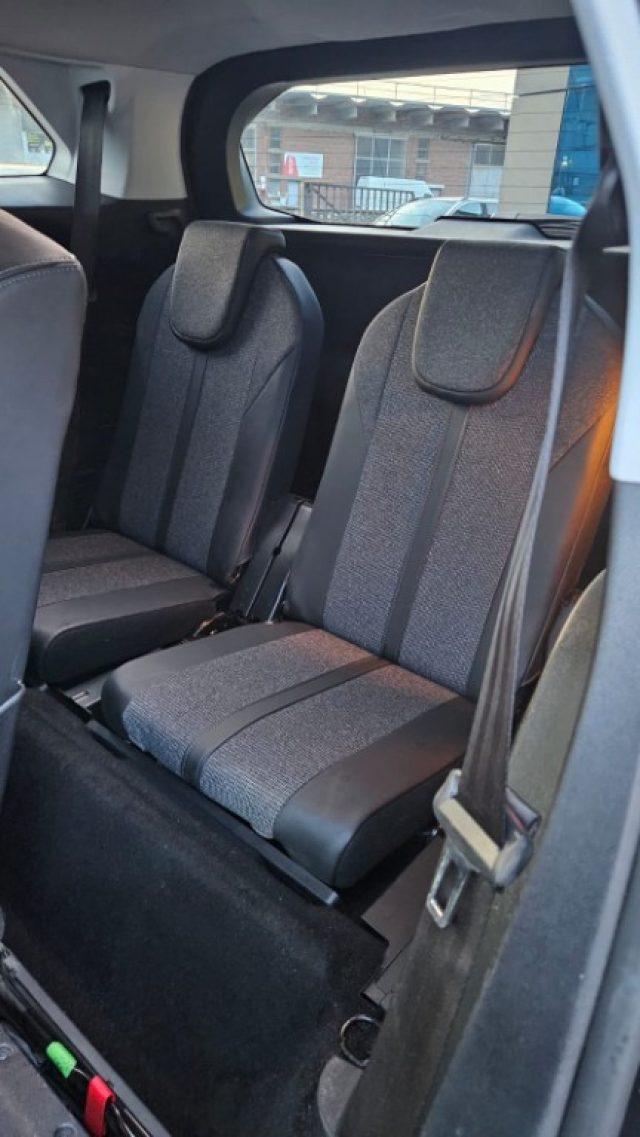 PEUGEOT 5008 BlueHDi 130 S&S Allure 7 POSTI