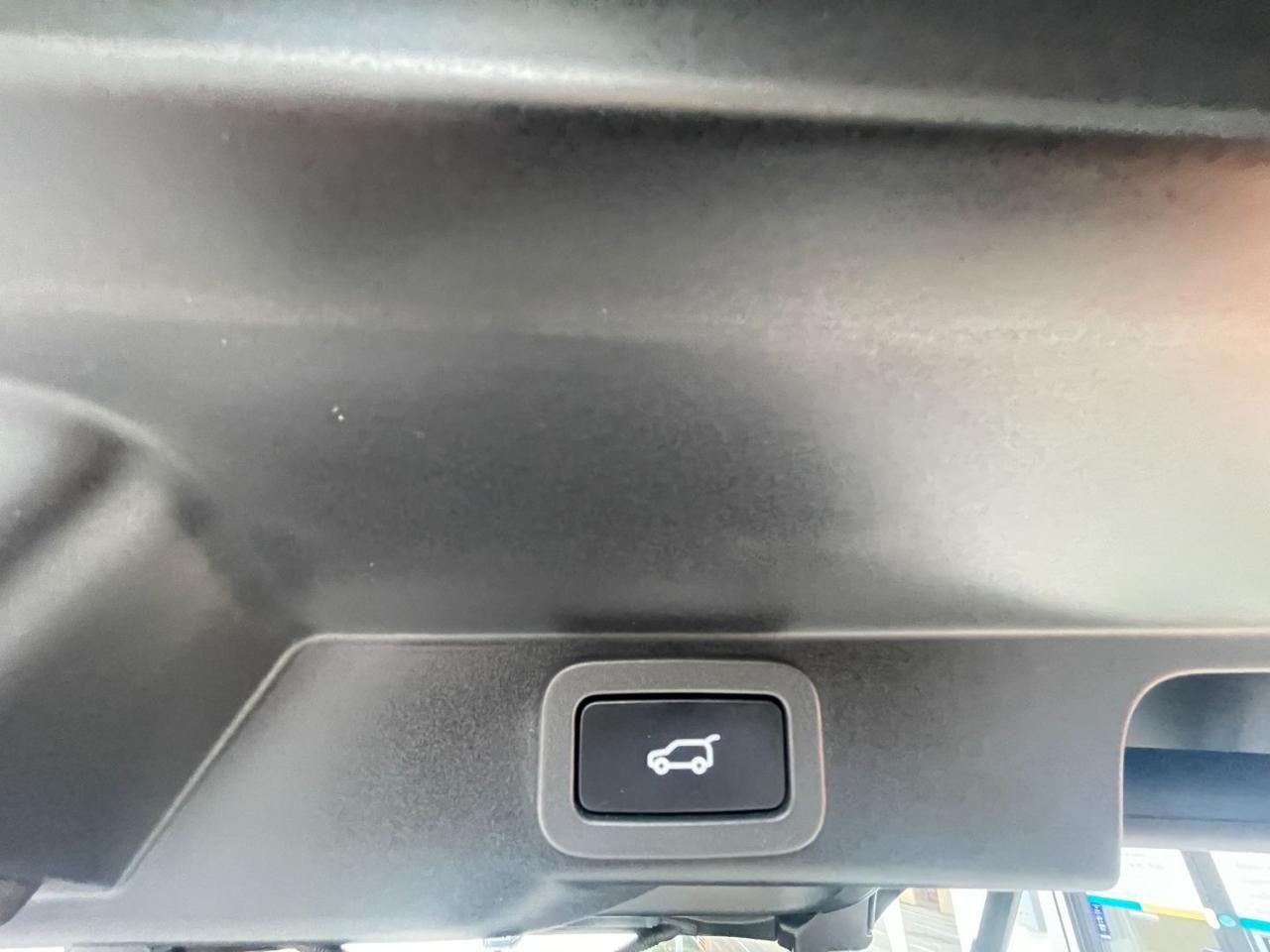 LAND ROVER Range Rover Sport 3.0 SDV6 HSE 4WD