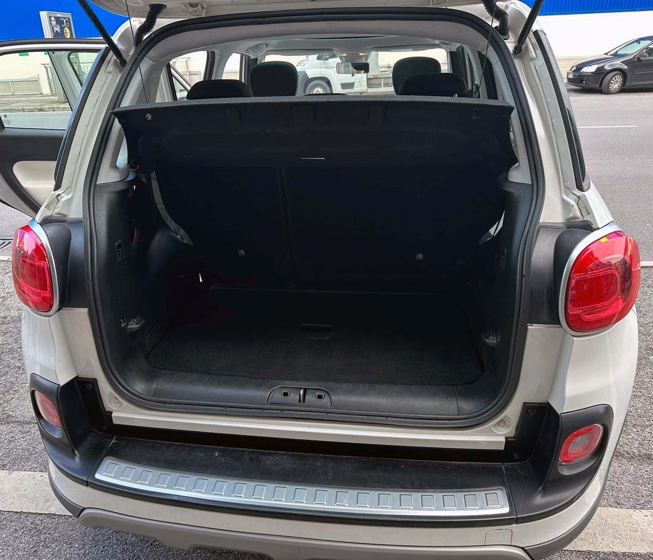 Fiat 500L 1.3 Multijet 95 CV Trekking Tetto Panoramico Cambio Automatico Navigatore