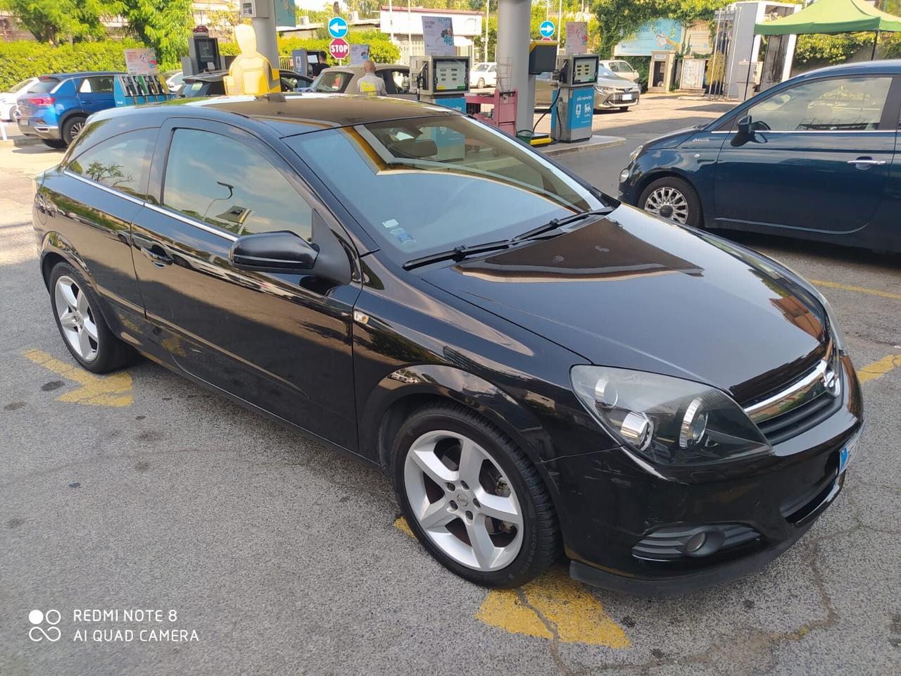 Opel Astra GTC 1.9 CDTI Sport