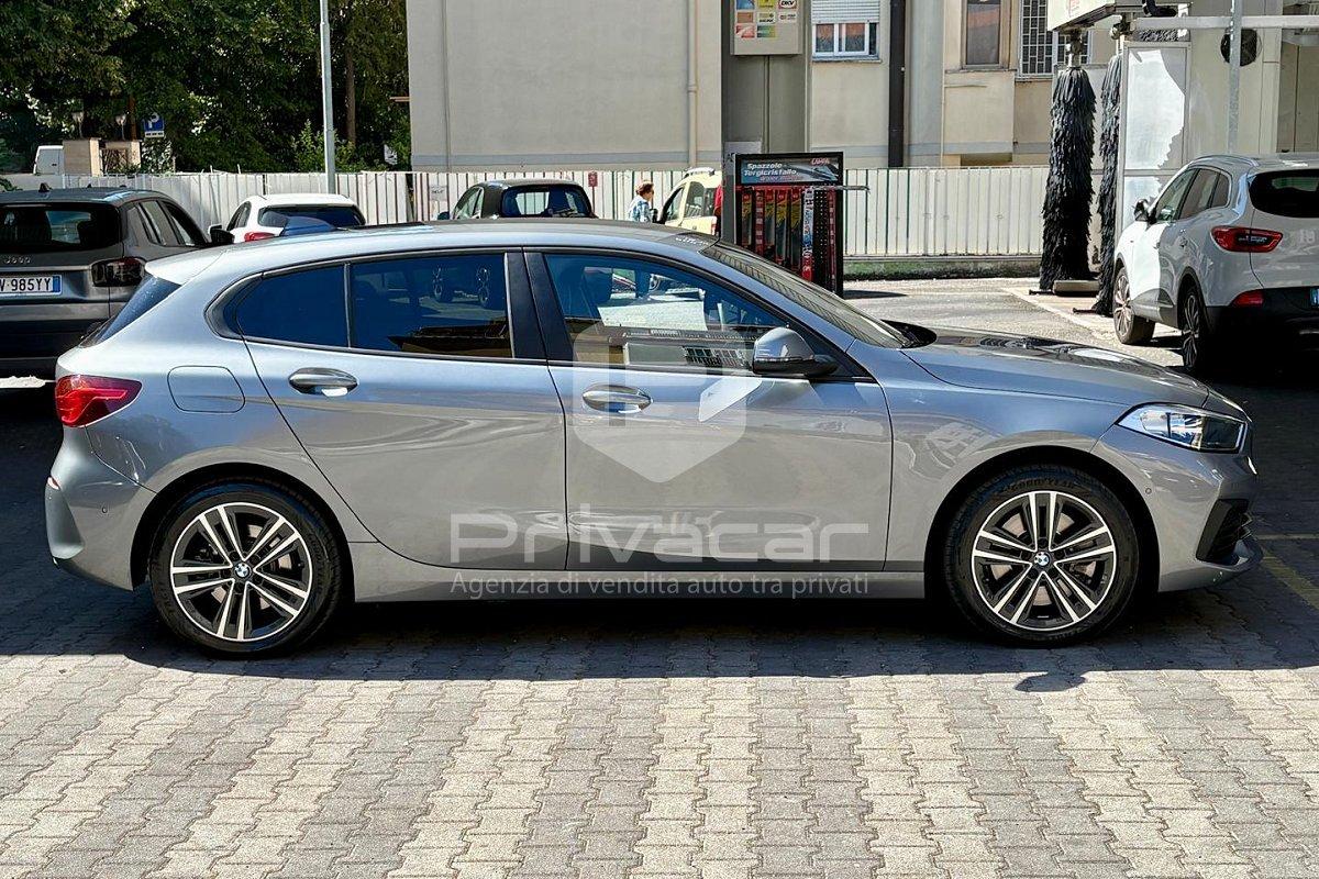 BMW 120i 5p. Business Advantage