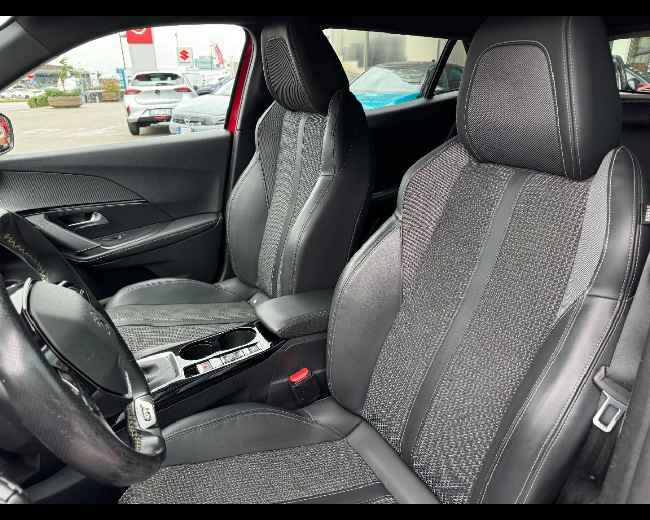 PEUGEOT 2008 2ª serie - 2008 BlueHDi 110 S&S GT