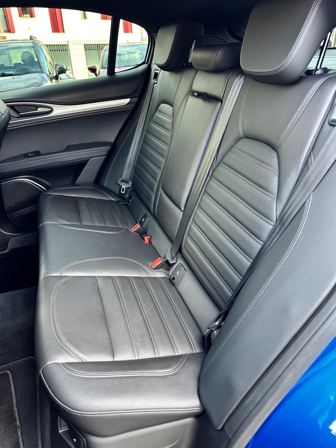 Alfa Romeo Stelvio 2.2d 210 CV AT8 Q4 Veloce