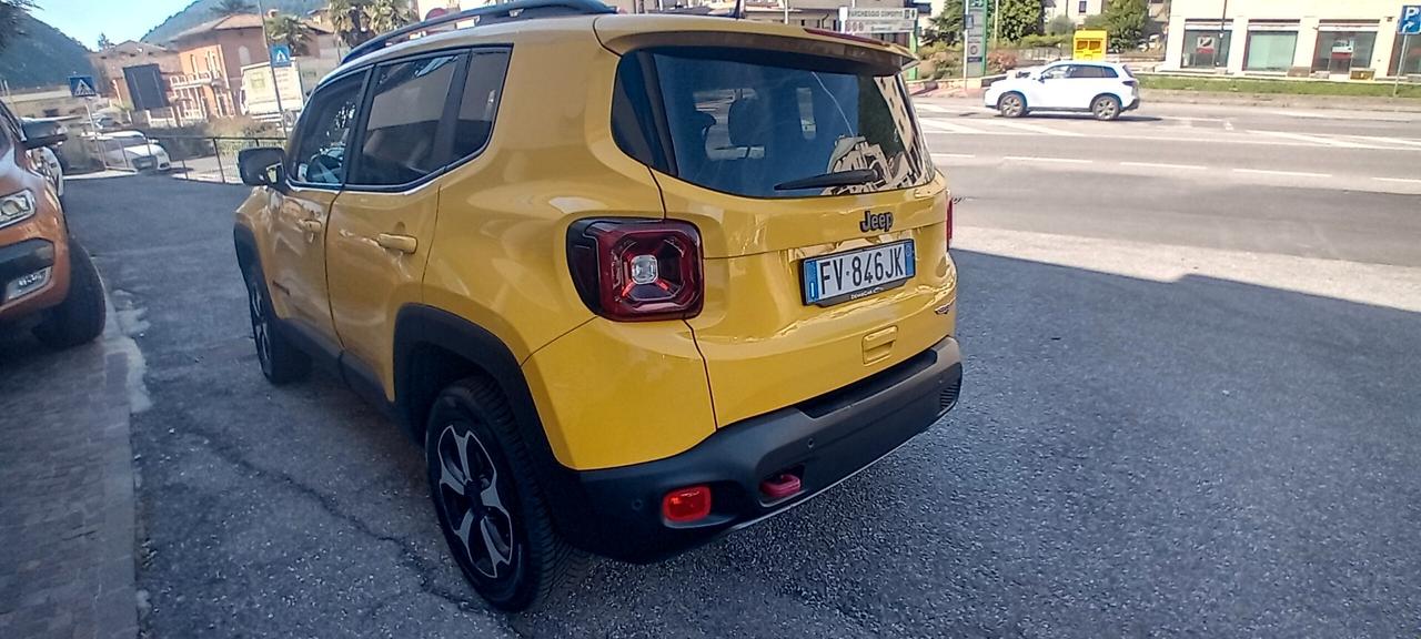 Jeep Renegade 2.0 Mjt 170CV 4WD Active Drive Low Trailhawk